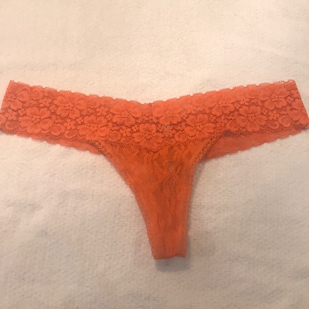 Victoria Secret PINK Orange Lace Tong Small